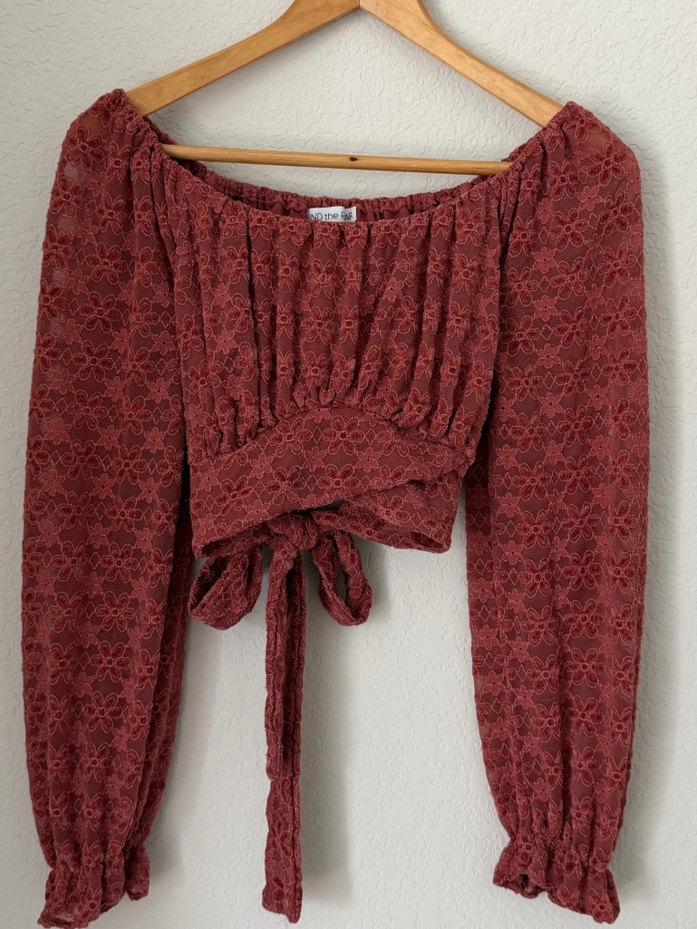Beyond the Radar Off Shoulder Tie Front Floral Lace Crop Top Mauve Small - Picture 3 of 11
